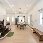 4 Bedroom Villa W Jacuzzi At Patong