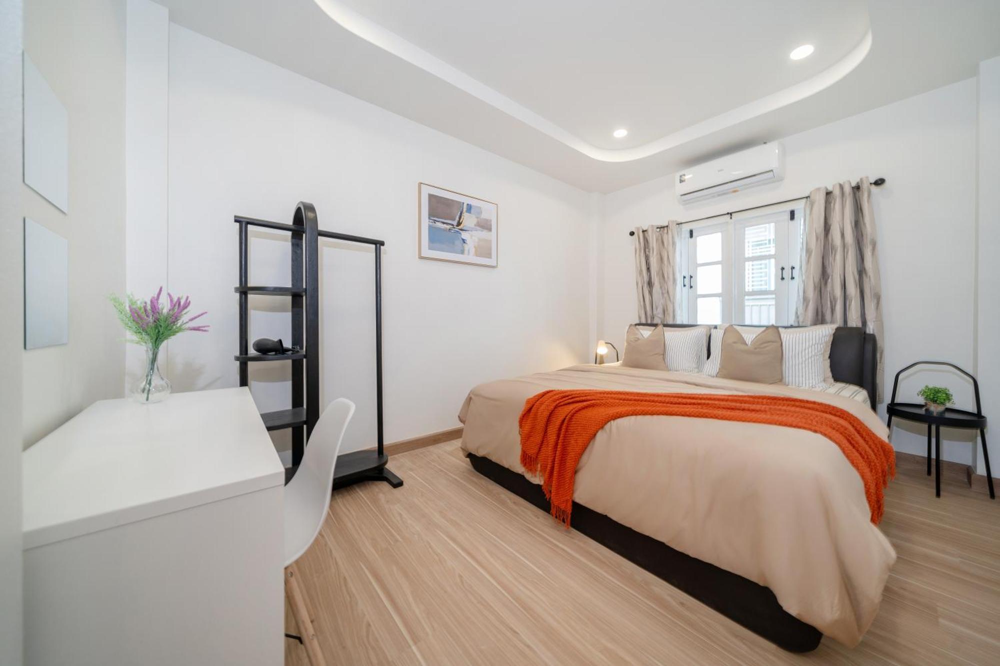Villa 4 Bedroom W Jacuzzi At