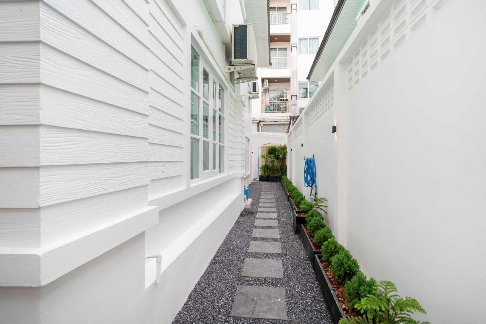 Villa 4 Bedroom W Jacuzzi At
